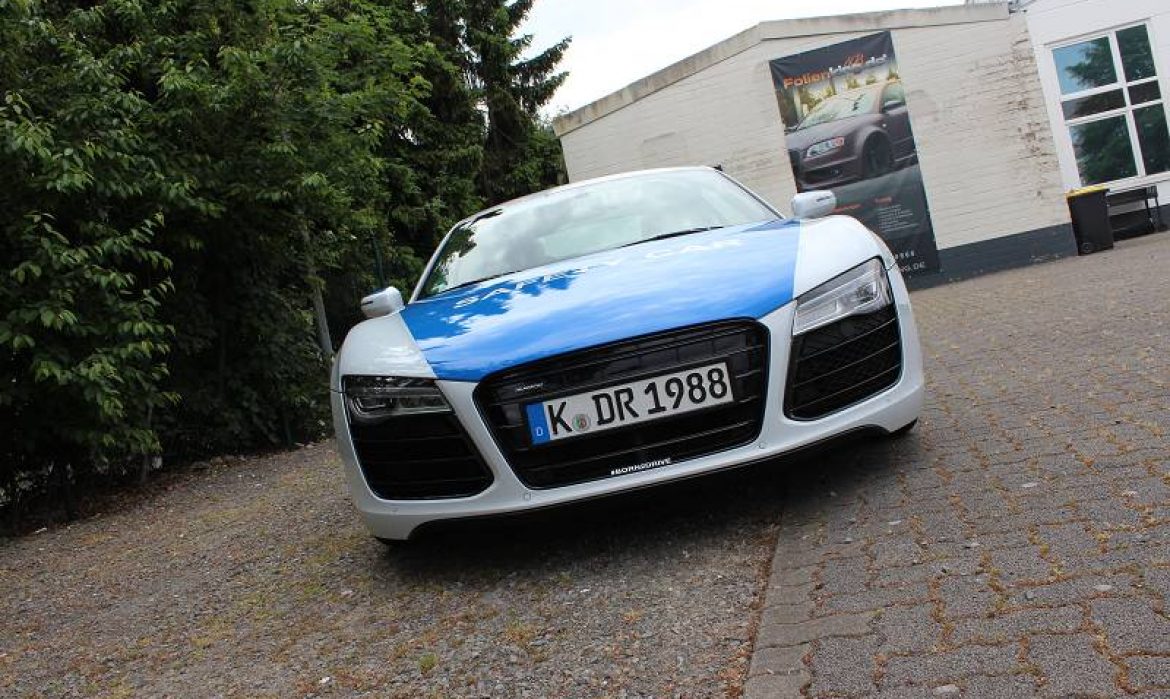 Audi R8: Beschriftung im "Safety Car" Design